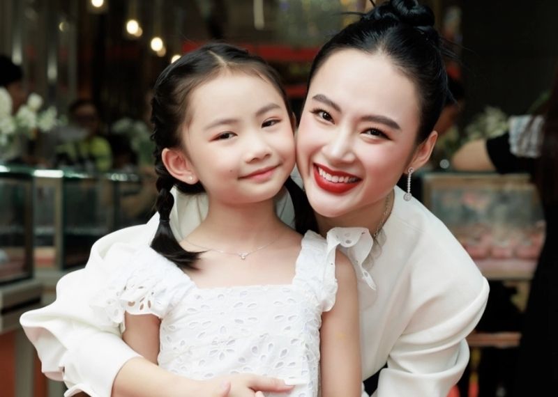 phot-angela-phuong-trinh-1
